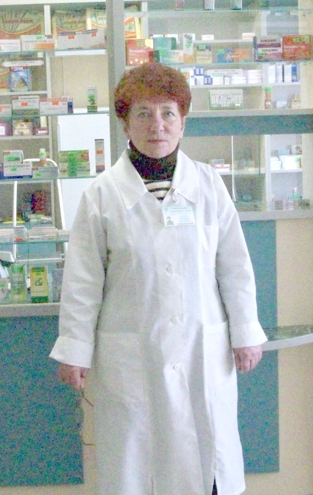 Людмила Ивановна Попова, аг.Сухари,  аптека №35 