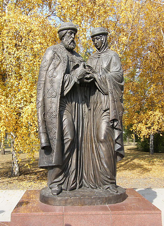 Памятник Петру и Февронии Муромским. Город Иркутск.