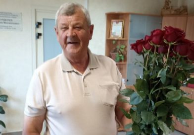 Он стал наставником для молодых специалистов. Начальник холодильной службы ЗАО «АК «Заря» отметил 70-летний юбилей