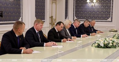 Александр Лукашенко пообещал жестко спросить с местной вертикали за реализацию инвестпроектов в регионах