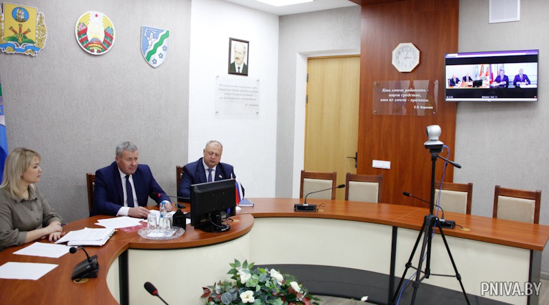 Двусторонний план мероприятий подписали главы Азовского района Российской Федерации и Могилевского района