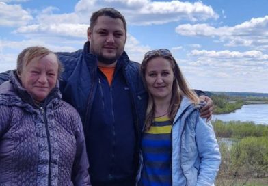 После взрыва на Чернобыльской АЭС саою малую родину оставила Татьяна Худиковская. Узнали ее историю