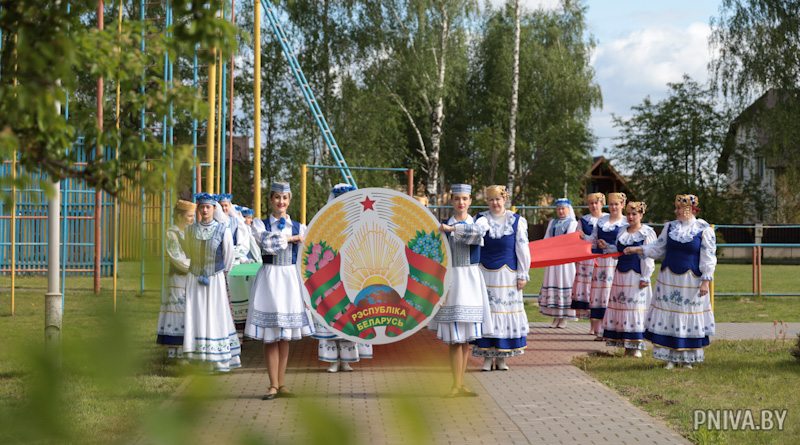 В Буйничах прошло районное мероприятие, посвященное Дню государственных символов. ФОТО
