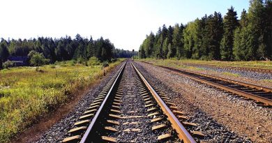 Соблюдайте правила переезда и прохода железнодорожных путей