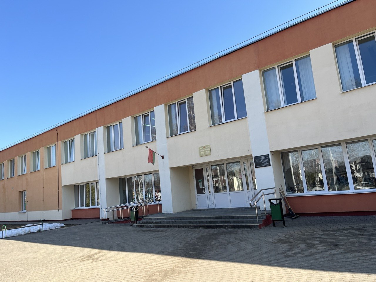 Кадровая политика в действии: почему молодые специалисты выбирают Могилевский район