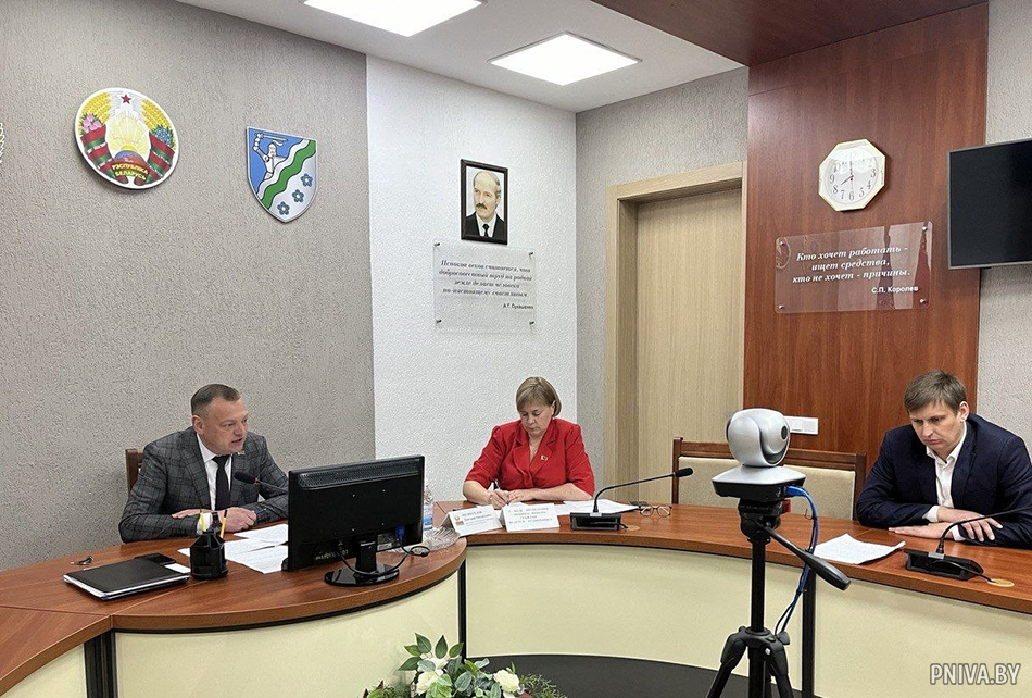 Председатель Могилевского райисполкома Дмитрий Мудрогелов провел личный прием граждан: с какими вопросами обратились к главе района