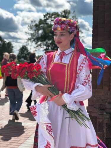 Умница, красавица и активистка: заведующий отдела культурно-просветительской работы Могилевского районного центра культуры Александра Ходунова – о судьбоносных встречах, поиске себя и точке отсчета личного счастья