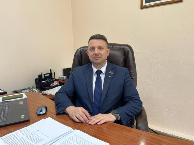 Как бороться с любителями свалок: рассказывает Главный государственный санитарный врач Могилева и Могилевского района Вячеслав Гурский