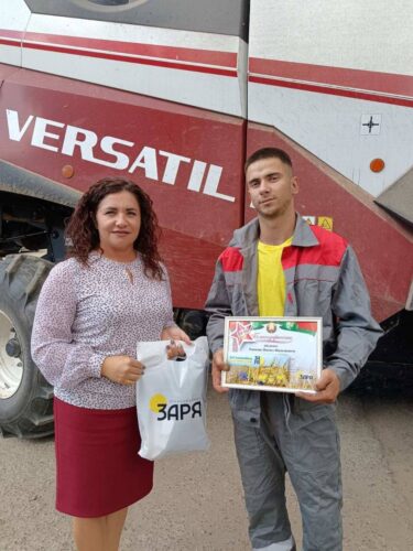 Новые рекорды уборочной страды: в ЗАО «Агрокомбинат «Заря» чествовали лучших хлеборобов
